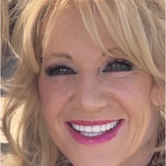 Meet your Posher, Sandra - Picture 6 of 7